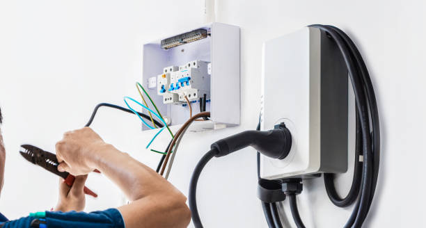 Best Emergency Electrician Near Me  in Fountainebleau, FL